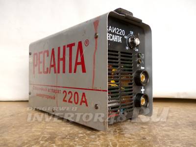 Сварочный инвертор РЕСАНТА САИ 220 GP123 V5.0